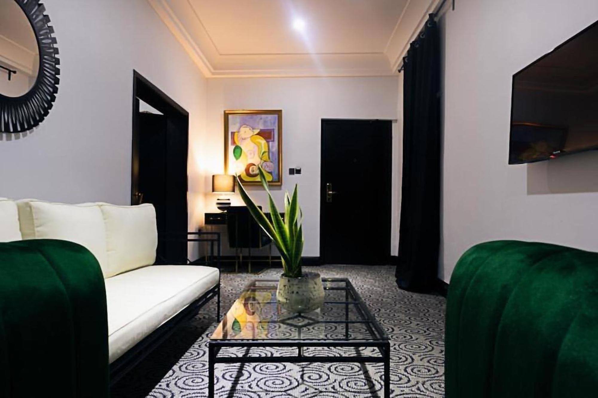 Muse Boutique Hotel Enugu Exterior foto